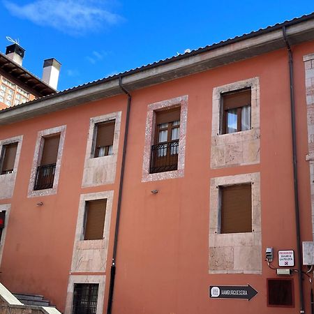 Apartamentosarturo Llanes Laplaza Atico Centrico Екстериор снимка